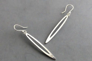 needle cutout earring - Makers & Providers