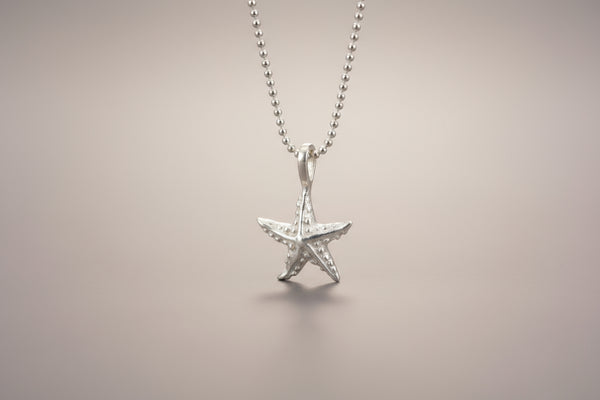 Silver starfish pendant on 45cm ball chain