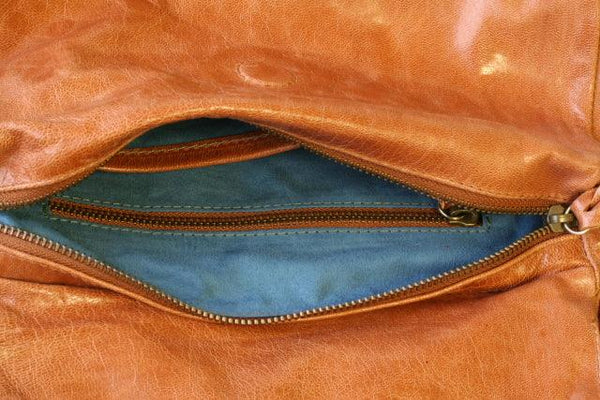 bonnie sling bag - antique tan leather - Makers & Providers