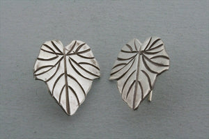 maple leaf earring - Makers & Providers