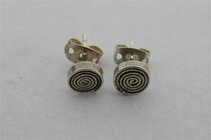 mini coil stud - pure silver - Makers & Providers