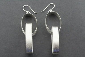 double oval ribbon earring - Makers & Providers