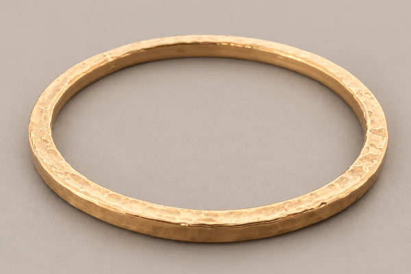 Circular Hammered Bangle – Copper