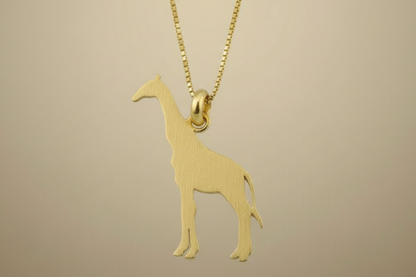 Little giraffe necklace - gold plated