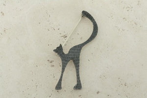 Oxidized & textured cat brooch - sterling silver - Makers & Providers