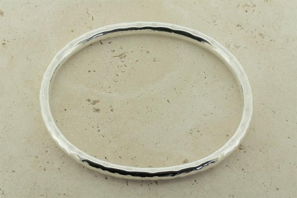 oval tubular hammered bangle - 5mm - Makers & Providers