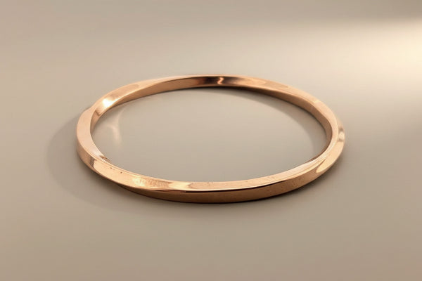 Twisted square edge bangle - copper