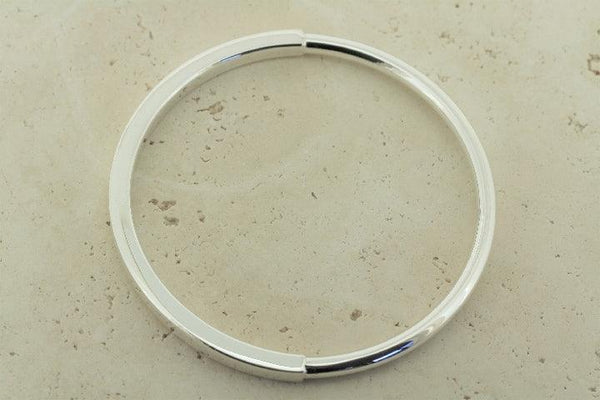 Half tube half squared circle bangle - Makers & Providers