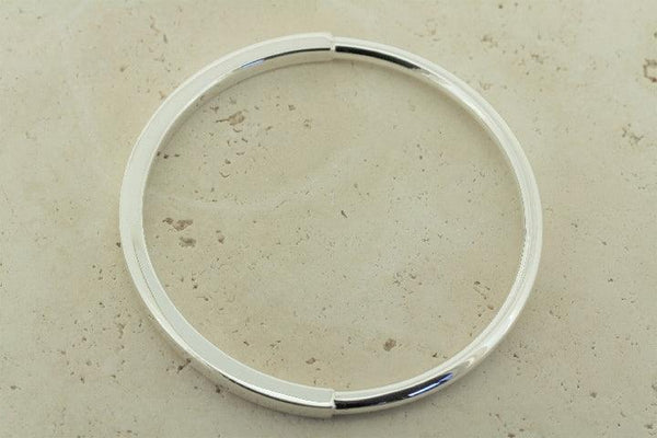 Half tube half squared circle bangle - Makers & Providers