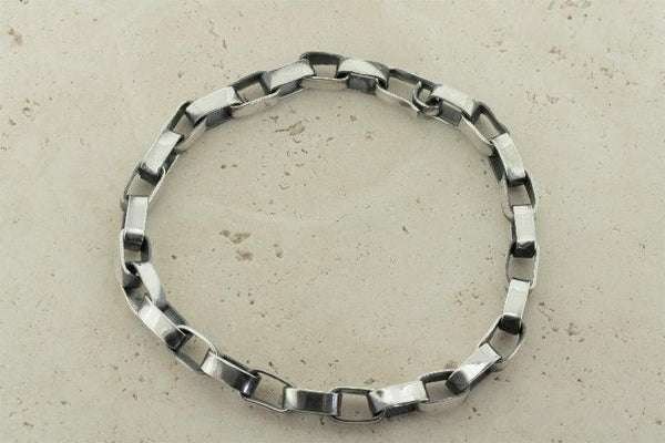 oval link bracelet - oxidized silver