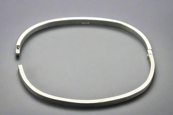 Square profile oval hinge bangle - sterling silver