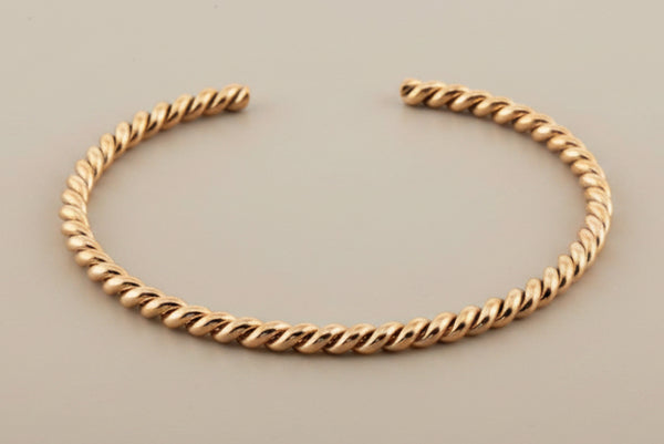 Twisted copper cuff