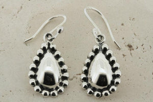 beaded teardrop drop earring - Makers & Providers