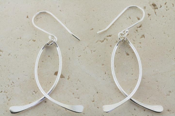 2 x curved drop earring