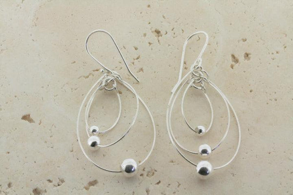 3 x oval and bead drop earring