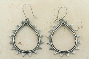 beaded teardrop & triangles earrings - Makers & Providers