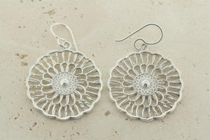 Detailed flower circle earring - Makers & Providers