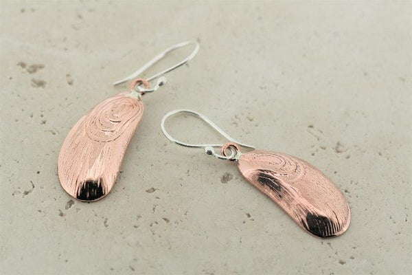 Copper mussel shell earrings