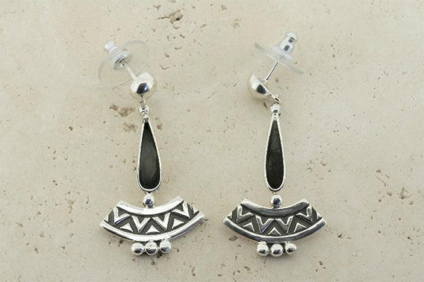 Teardrop & geometric oxidized earrings