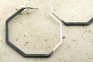 6 angled hoop earring - part oxidized - Makers & Providers