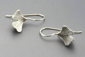 Ginkgo leaf earring - small - silver - Makers & Providers