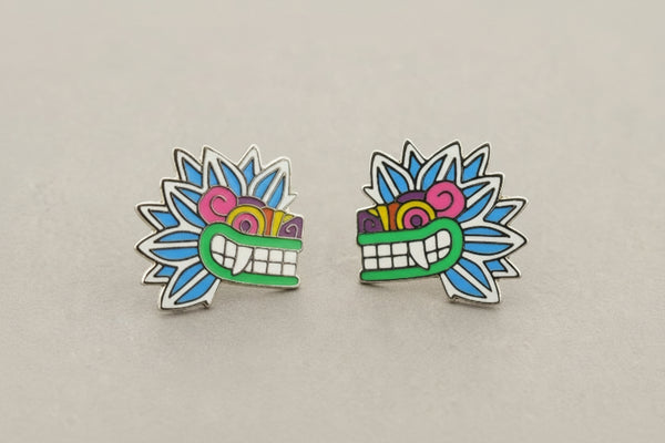 Quetzalcoatl stud - enamelled silver - light