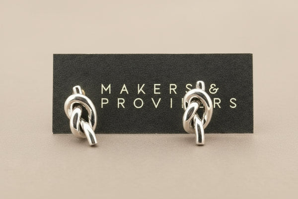 Eternity knot stud - sterling silver