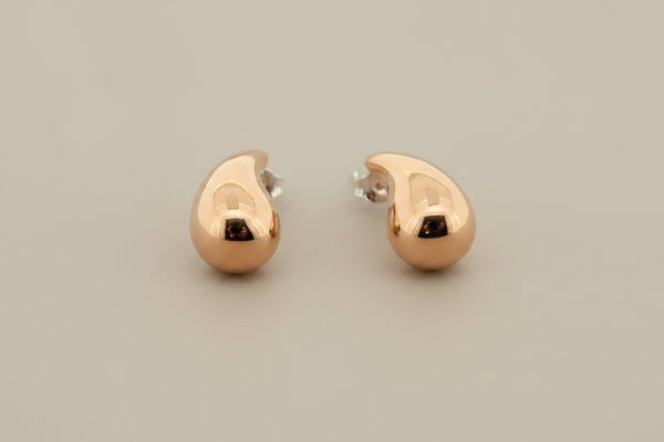 Copper droplet stud with silver post