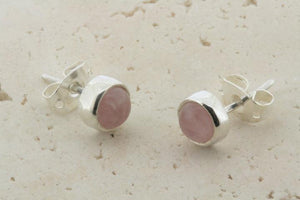 rose quartz stud - 6mm - Makers & Providers