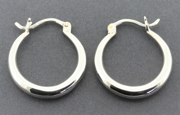 Tapering hoop - polished silver