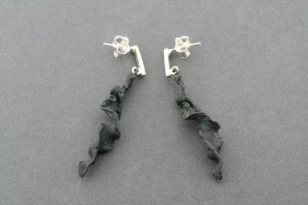Torn spiral drop earring - oxidized sterling silver - Makers & Providers