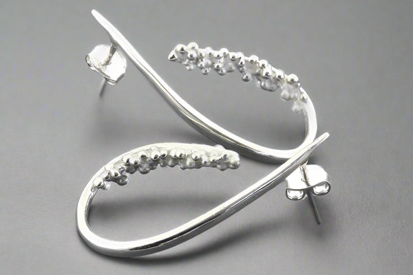 Beaded teardrop earring - silver