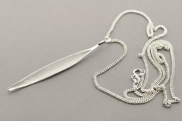 Long tea leaf pendant on 55cm link chain - silver
