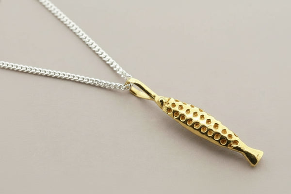 Golden spotted seatrout pendant on a 45cm link chain