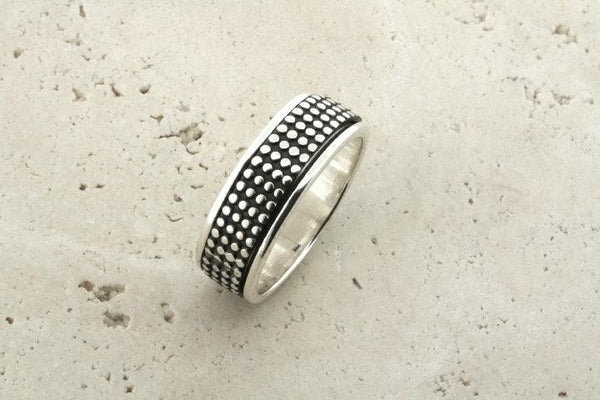 Grid swivel ring - sterling silver - Makers & Providers