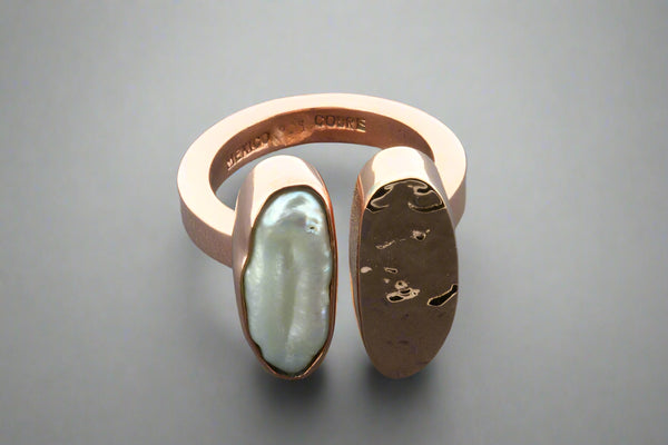 Pearl & hammered copper ring