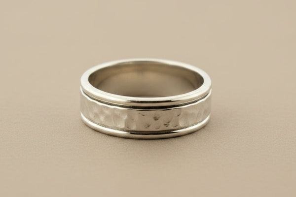 Hammered spinner ring - sterling silver