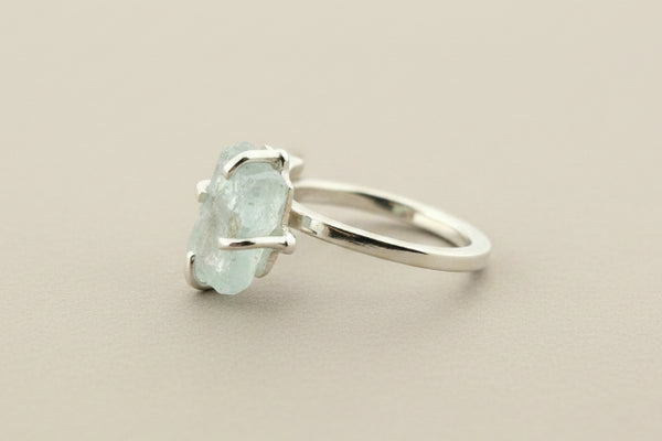 Adjustable stone ring - aquamarine