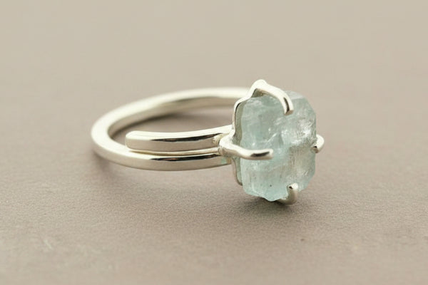 Adjustable stone ring - aquamarine
