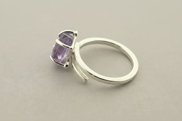 Adjustable stone ring - amethyst