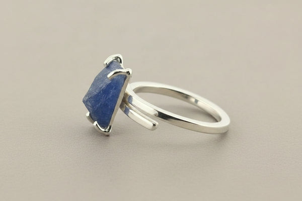 Adjustable stone ring - tanzanite