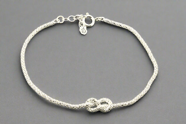 Infinity chain bracelet - sterling silver