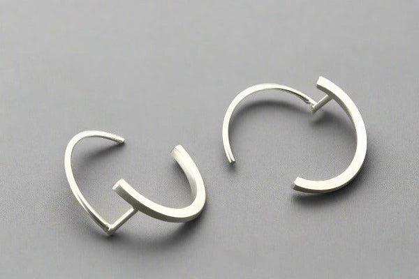 New moon hoop earrings - silver - Makers & Providers