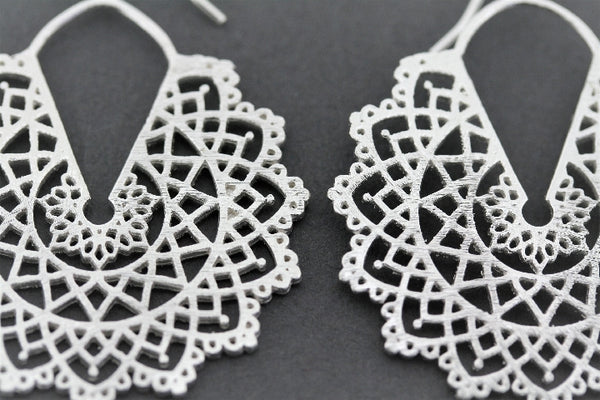 Binche lace fan earring - sterling silver