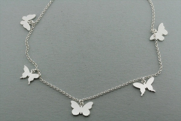 5 x butterfly necklace - Makers & Providers