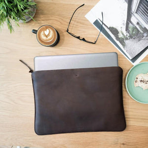 Labrador Leather softcase 15" - Makers & Providers