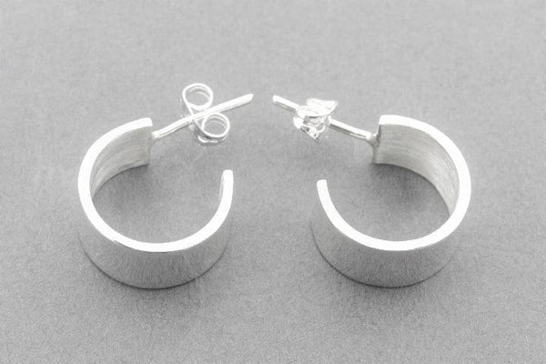 Clean ear cuff - sterling silver - Makers & Providers