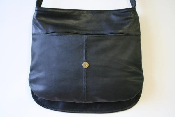 curved messenger bag - black - Makers & Providers