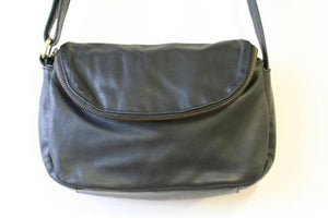 bonnie sling bag - black - Makers & Providers