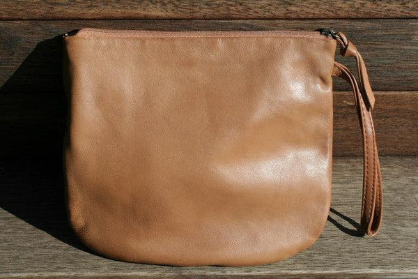U-pouch - camel - Makers & Providers